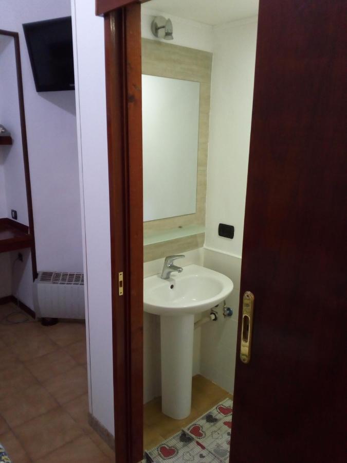 Monolocale Bed and Breakfast Nápoles Exterior foto